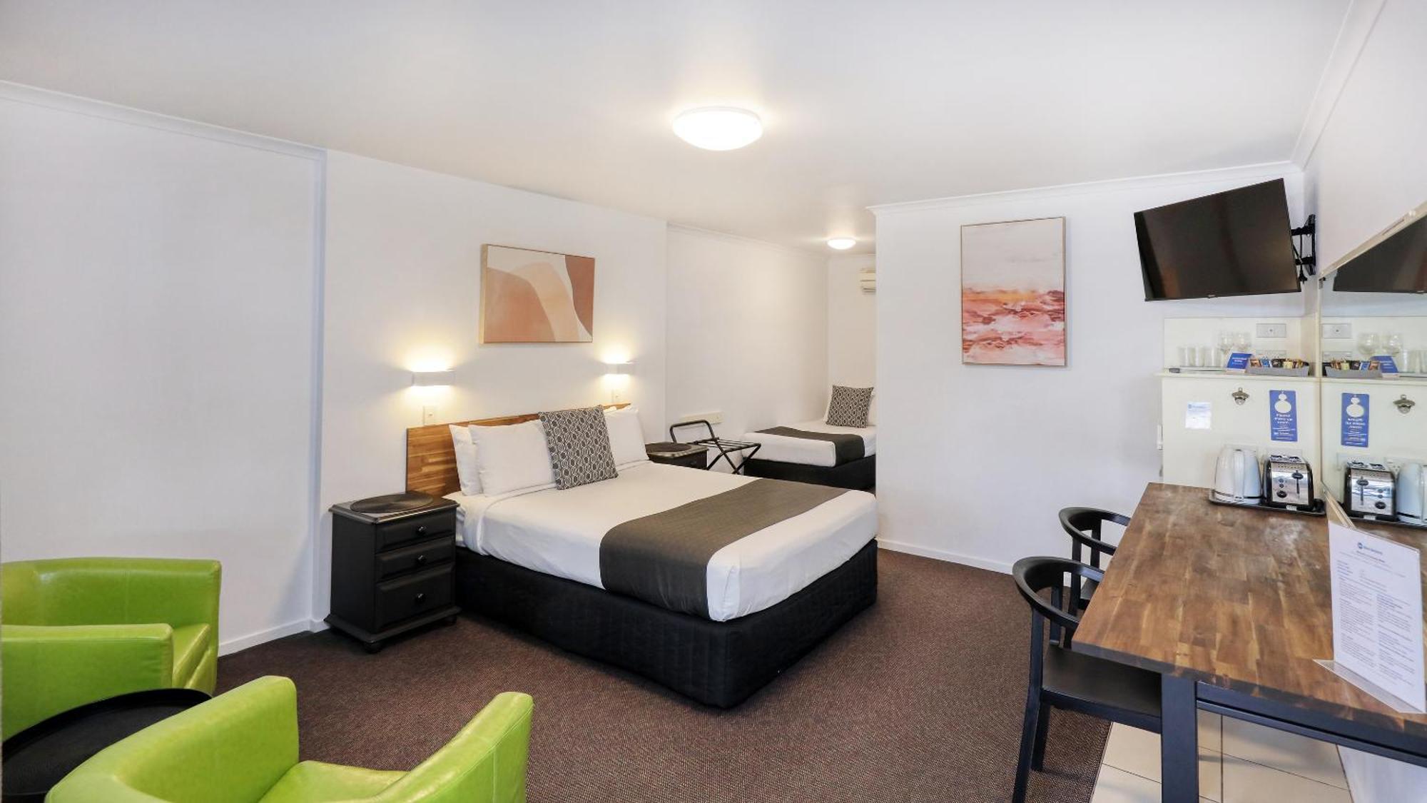 Best Western Caboolture Gateway Motel Exterior photo