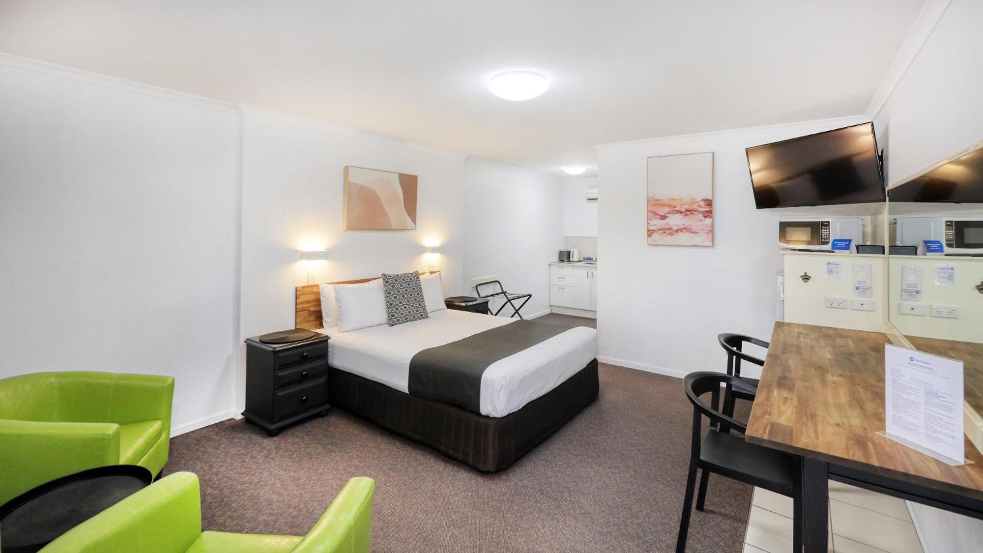 Best Western Caboolture Gateway Motel Exterior photo