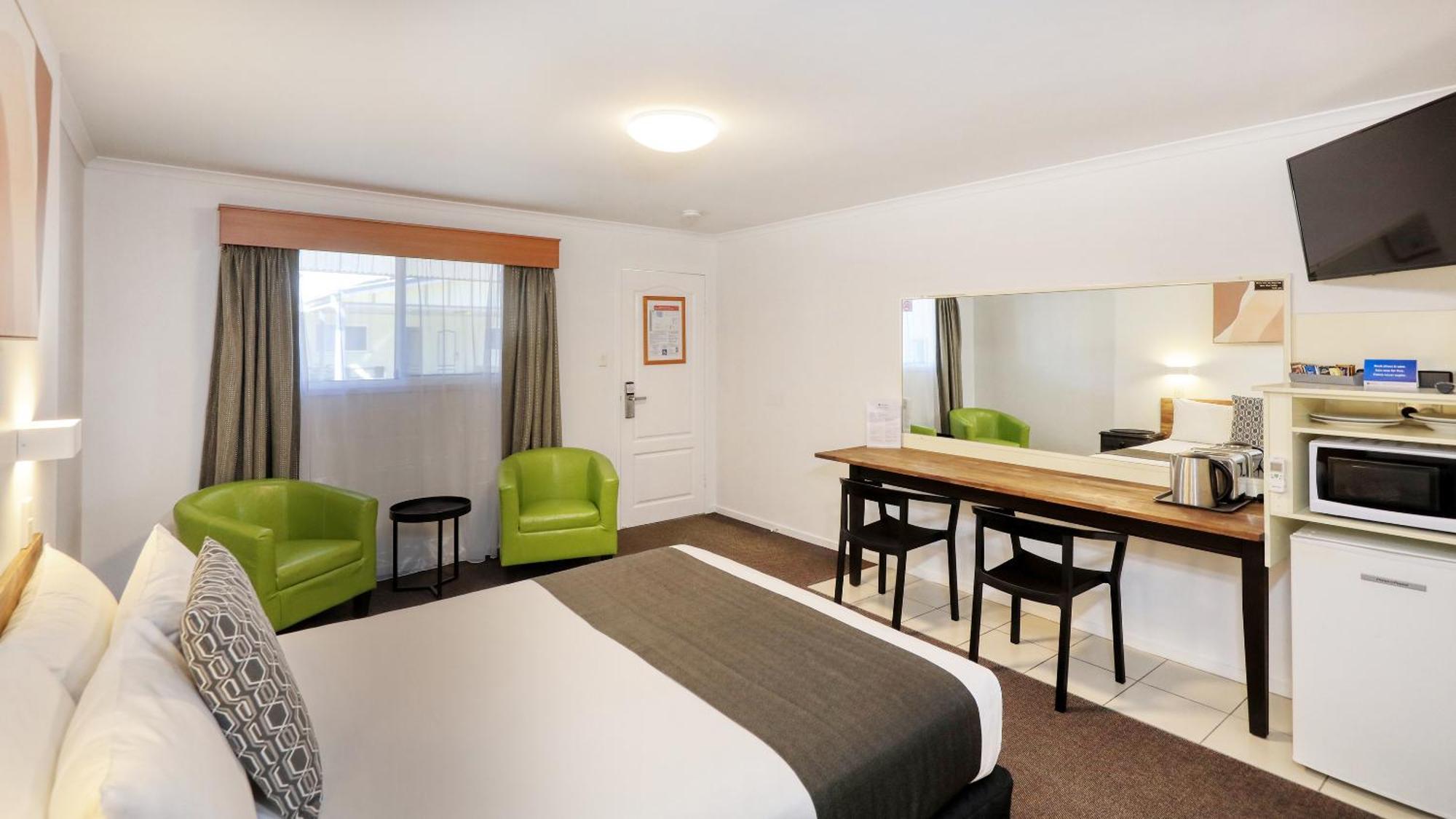 Best Western Caboolture Gateway Motel Exterior photo