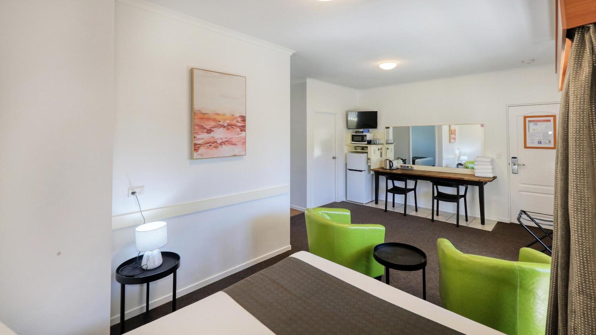 Best Western Caboolture Gateway Motel Exterior photo
