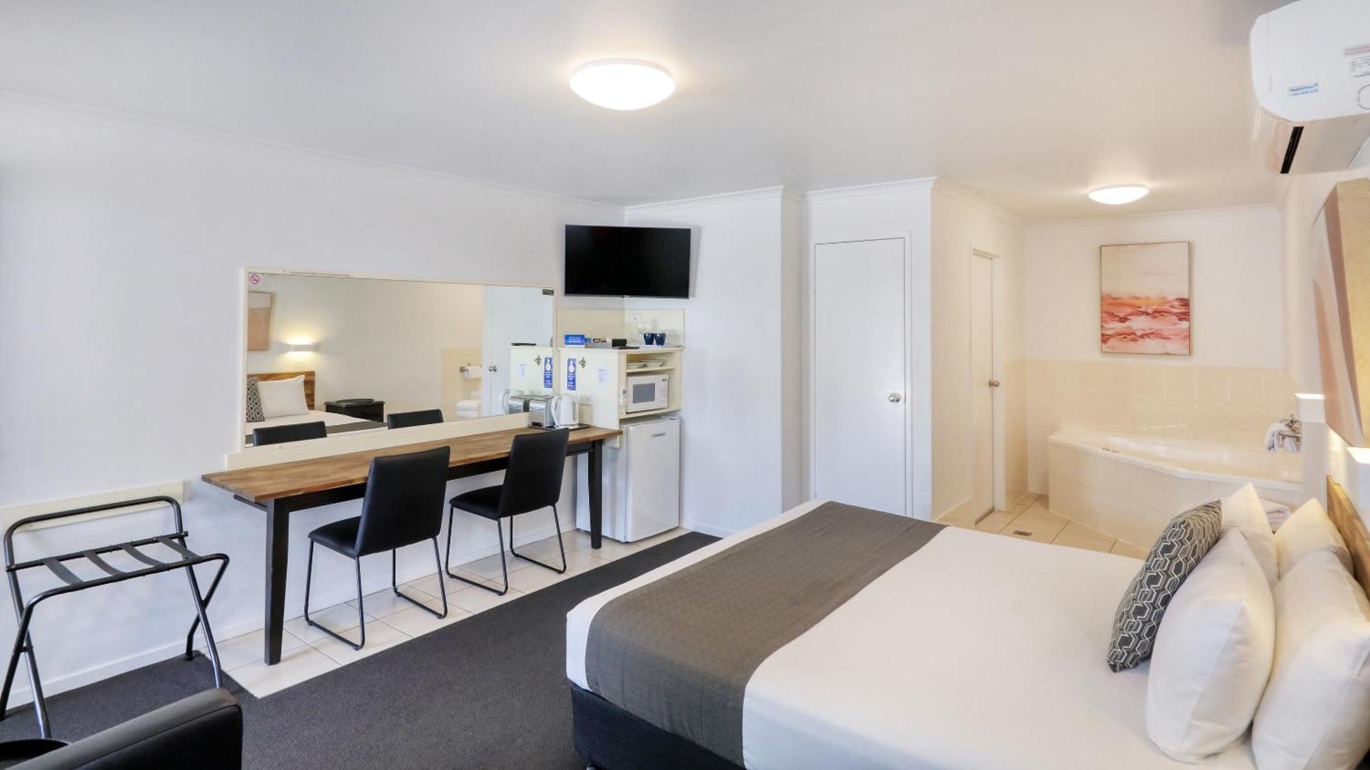 Best Western Caboolture Gateway Motel Exterior photo